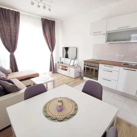 Sea Dream Apartments 比比涅 外观 照片